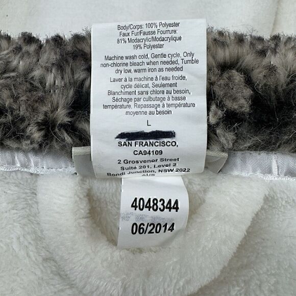Vegan Pottery Barn Spa Comfy Faux Fur Wrap Around Tie Fleece Robe w Hood, Sz. L - Picture 6 of 11